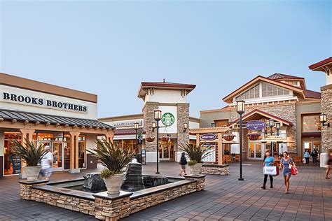 paragon outlets livermore